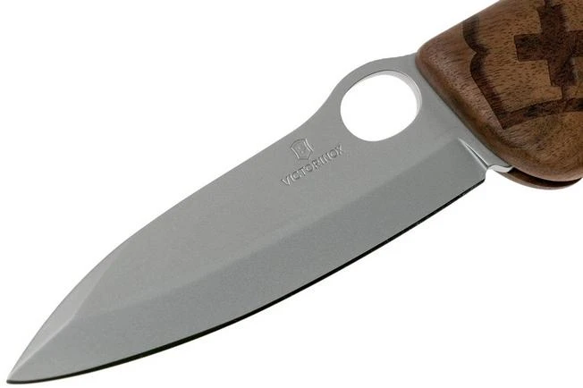 Victorinox Hunter Pro M Hout 0.9411.M63 Swiss Pocket Knife With Sheath 3 Victorinox Hunter Pro M Hout 0.9411.M63 Swiss Pocket Knife With Sheath - Image 3